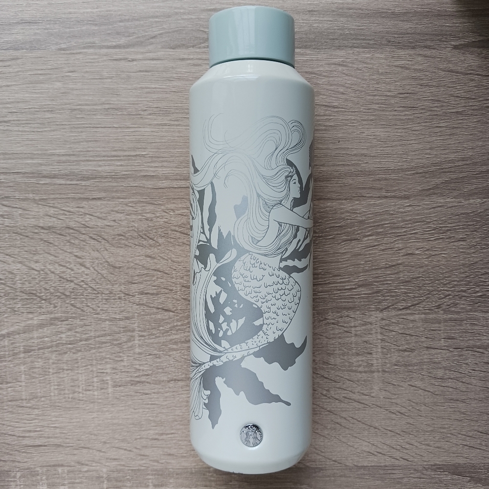 🌷 Starbucks Limited Edition Mermaid Water Bottle